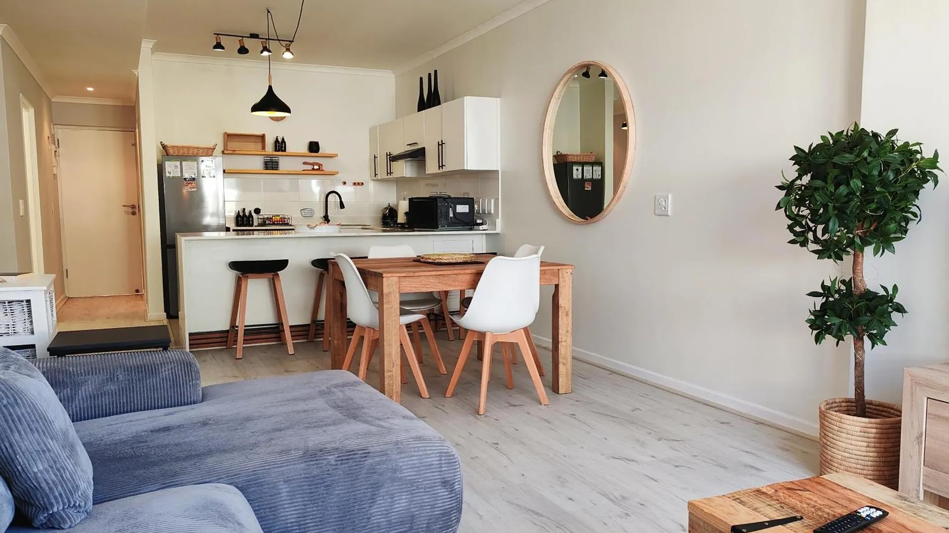Apartment Waveside Stays Muizenberg South Africa