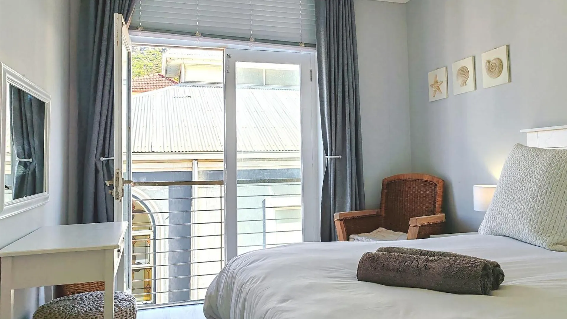 Apartment Waveside Stays Muizenberg South Africa